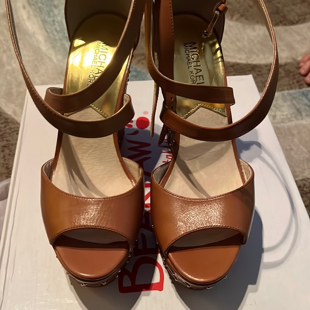 Michael kors brown wedge heel